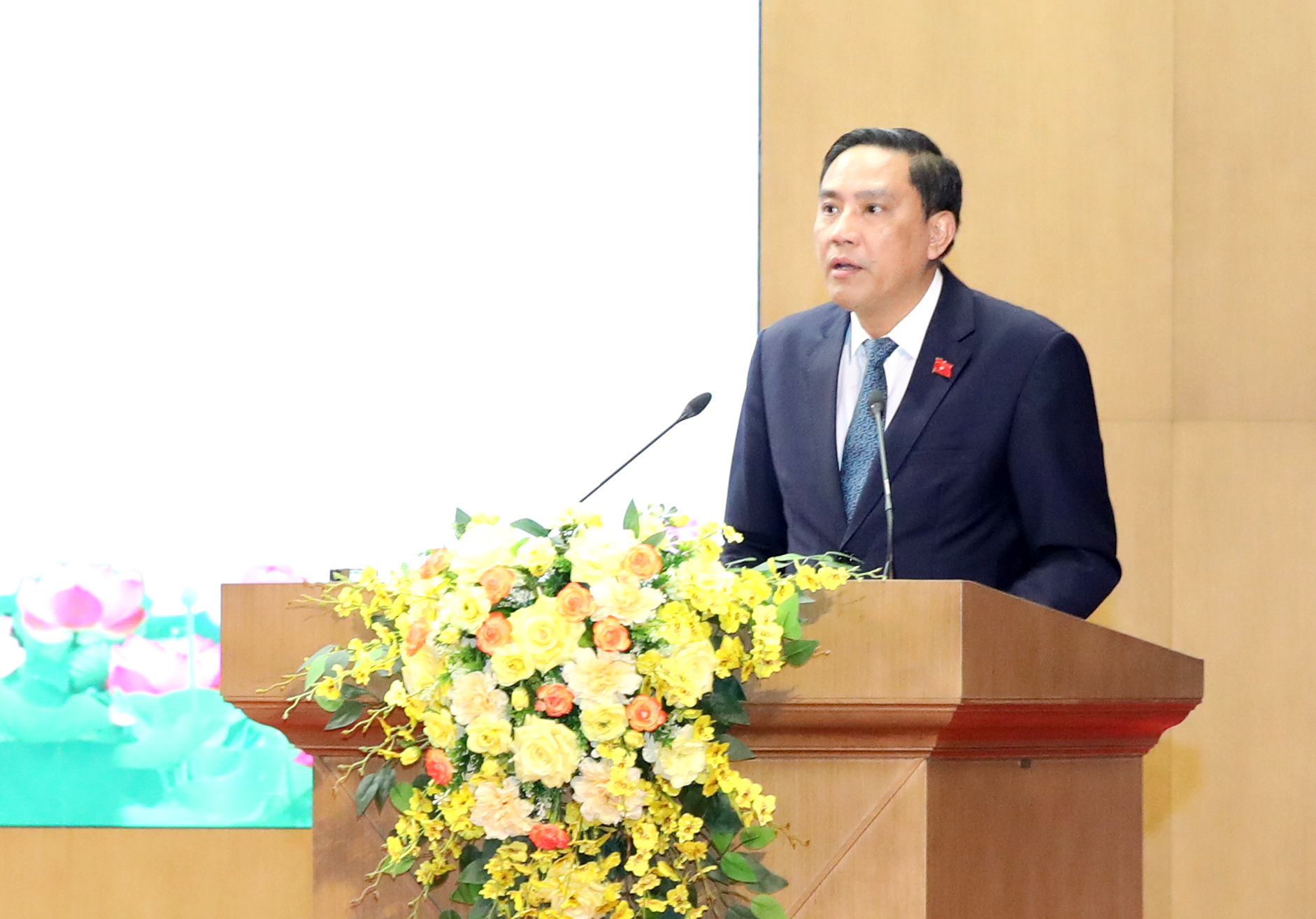 anh tin bai
